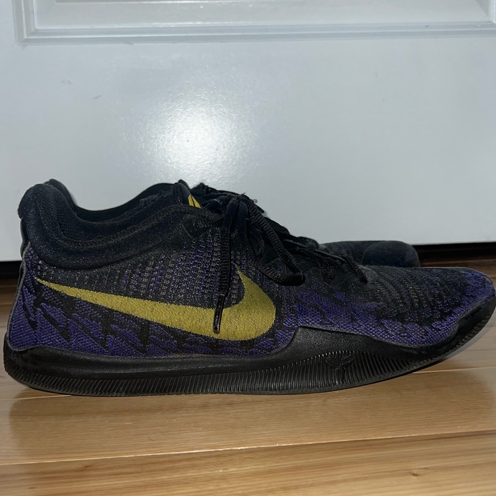 Nike Mamba Rage Court Purple